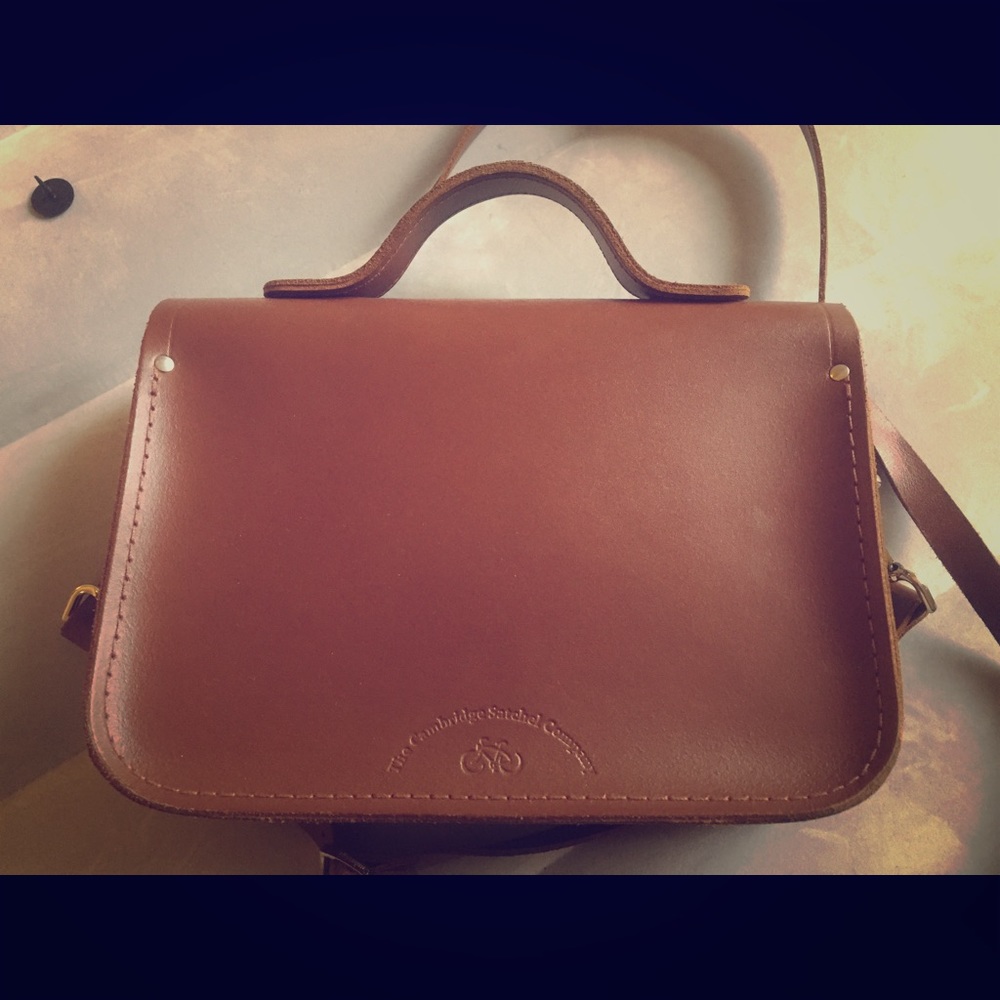 Cambridge Satchel Co. 11-inch satchel bag